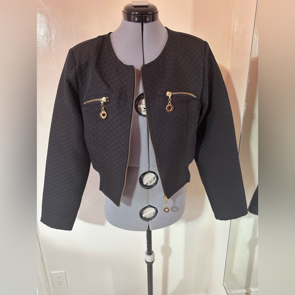 Cardigan Brazil Quilted Cropped
Jacket - Black (M)